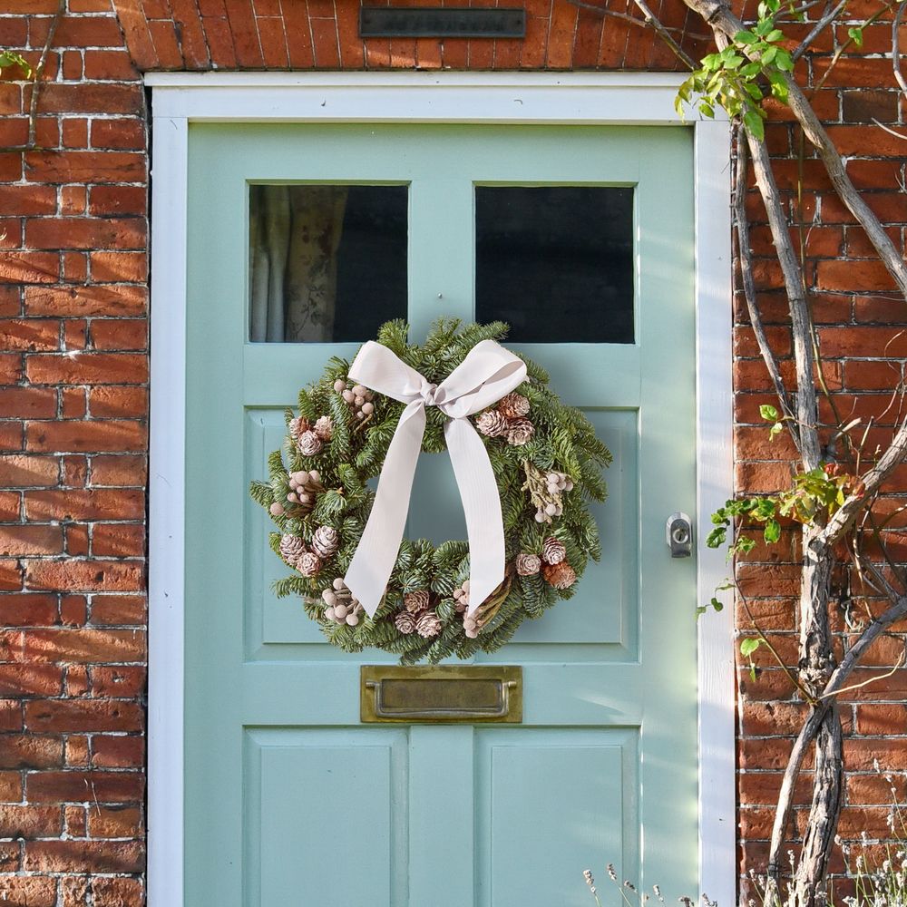 Order the Frostine Wreath for Christmas | Arena Flowers